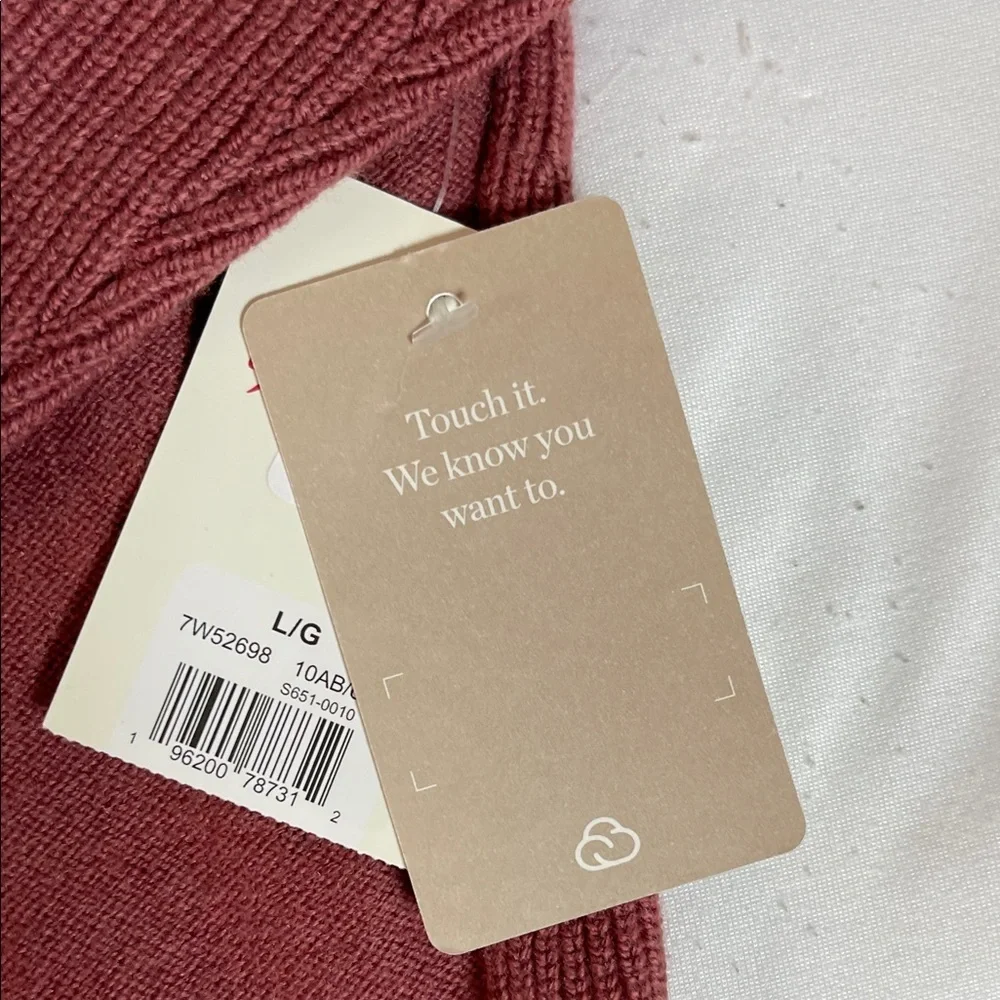 Lucky Brand neck design